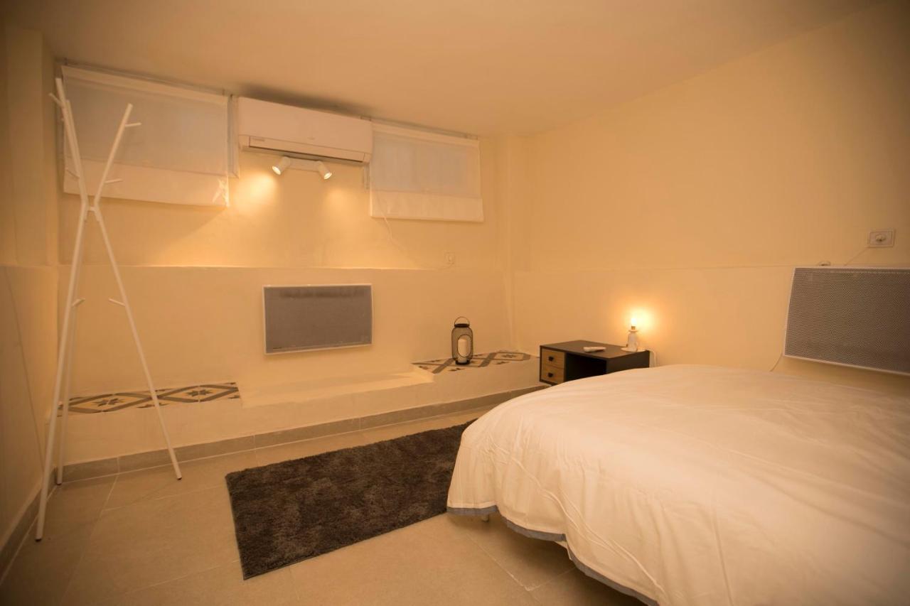 Historic 4-Bedroom Gem With Private Garden, Steps From Old City & Mamila Complex Jerusalem Eksteriør bilde